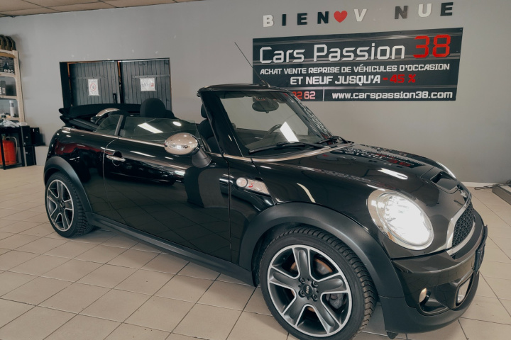 MINI CABRIOLET R57